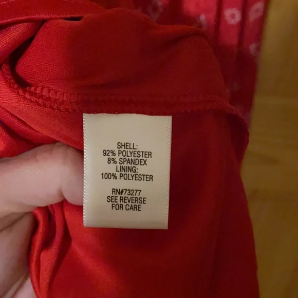 Dana Buchman Sleeveless Sharkbite Dress Red Geo long petite medium flowy women​ - Picture 11 of 16